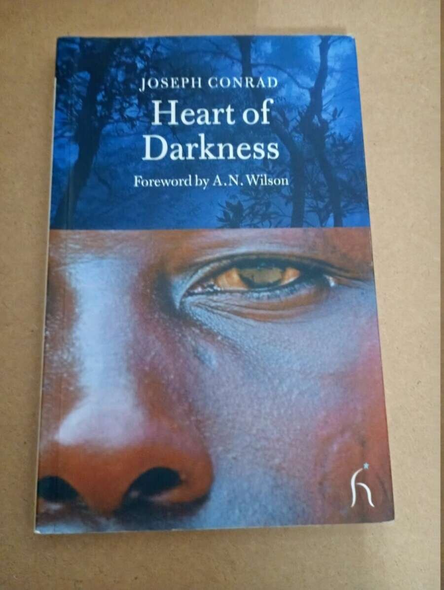 Heart of Darkness - Joseph Conrad - Bargain English Books